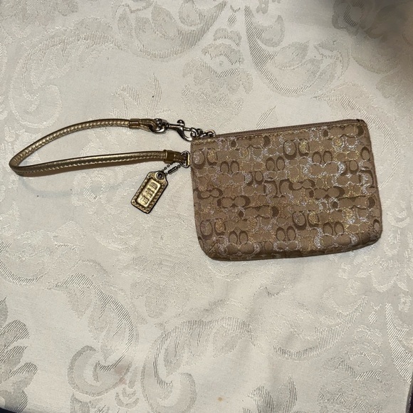 Coach Signature C Lurex Wristlet in Gold & Silver - Picture 1 of 6
